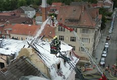 Двама са загинали а 13 души са ранени сред тях