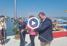 Прерязаха лентата на обновеното рибарско пристанище в НесебърСтроителството отне близо