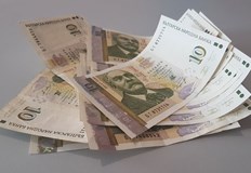 Трябват устойчиви правила и предвидимост а не да вземем едни