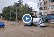 Голямо наводнение в КарловоГрадът обяви частично бедствено положение заради падналия