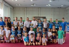 Медали с герба на Община Русе и поздравителни адреси връчи кметът Пенчо Милков на