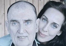 Телевизионната водеща и лекарка с емоционално прощаване с него в