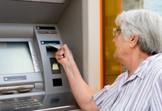 Изплащането на пенсиите през август започва днес и ще приключи