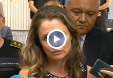 Повдигнати са две обвинения на задържания за тройното убийство в