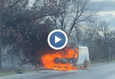 Бус се запали на автомагистрала Тракия в участъка преди ПървомайТова