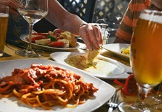 За мнозина пиенето на бира може да изглежда като абсолютно