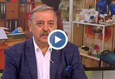 Въпреки че случаите се увеличават темпът на увеличаване намаляваДоближаваме плато