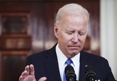 Тестът е бил след лека тренировка която Байдън е направилПрезидентът на САЩ Джо Байдън отново