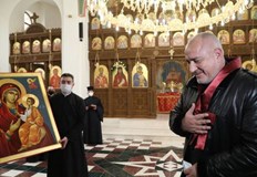 С удоволствие биха пратили Лидера в музей понеже ги обрича