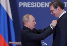 Изглежда изключено но само на пръв поглед Влиза ли в