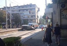 Катастрофа затвори едното платно на булевард Скобелев в Русе тази