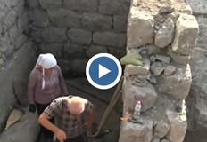 Археолози откриха находка със символи свързани с Божията майка и