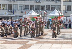 Утре от 10 00 часа на връх Шипка всички ще могат да