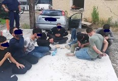 С тях общата бройка на задържаните бежанци от сутринта до