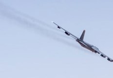 Двата самолета ще извършат прелитания с ниско приближаване над Скопие