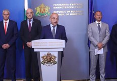 Измислиха криза трябва и денонощен щаб Перефразирайки от Швейк добре