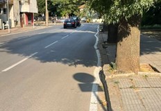 Пореден абсурд по улиците на Русе показа снимки с положена