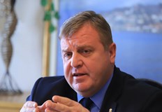 Поне 1000 нелегални мигранти минават без проблем всеки ден границатаОхрана