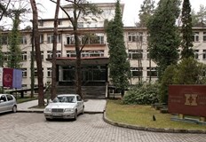 Властта в лицето на първите мъже в държавата се лекува