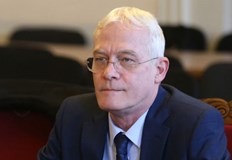 Управителят на НЗОК проф Петко Салчев е най високоплатеният ръководител на