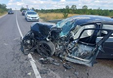 4 ма души пострадаха при катастрофа на детелината по пътя за