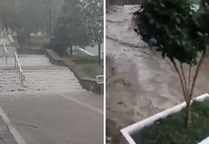 Проливен дъжд заля град КарловоСитуацията в града е сериозна Улиците в