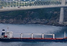 Първият кораб транспортиращ украинска царевица е пристигнал днес в турското