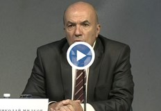 Присъединяването към еврозоната и шенгенското споразумение както и провеждането на