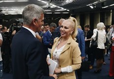 Много патриотични сергии Причините за упадъка на популистките формации в България