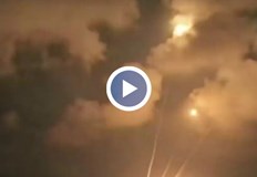 Споразумението е постигнато с посредничеството на ЕгипетИзраел и палестинците се