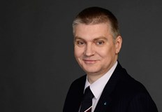 За синдикатите е прекрасно да се върнем в комунизма и държавното