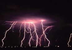 Мощен буреносен фронт е преминал над България през изминалите часовеСамо