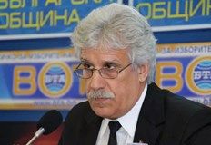 Председателят на Федерацията на потребителите в България Емил Георгиев иска