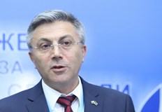 ДПС се регистрираха за изборитеКрайно време е да пресечем лъжата