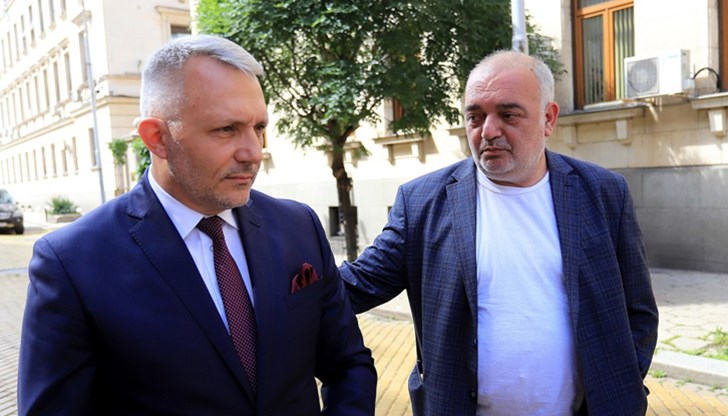 Движение „Ние идваме!“ започна подписка за регистрация за участие в предстоящите парламентарни избори