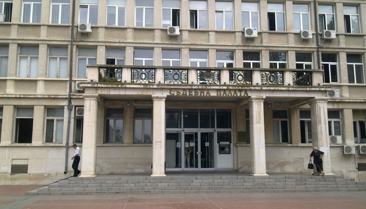 Опареният го предаде на съд