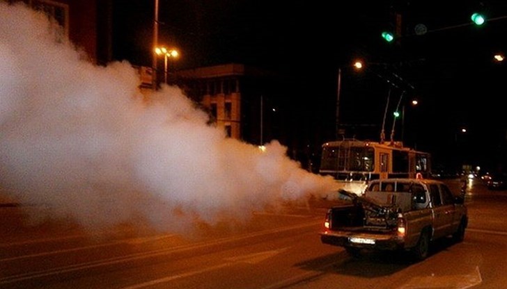 Днес от 20:00 до 23:30 часа предстои дезинсекция срещу комари на територията на град Русе