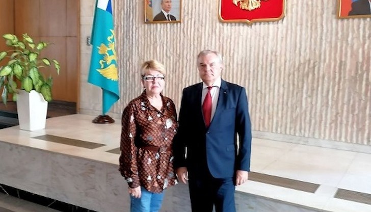 Председателят на ПП АБВ изрази възмущение от неадекватното поведение на някои от европейските лидери и претенциите България да не ползва руски газ Председателят на ПП АБВ изрази възмущение от неадекватното поведение на някои от европейските лидери и претенциите България да не ползва руски газ