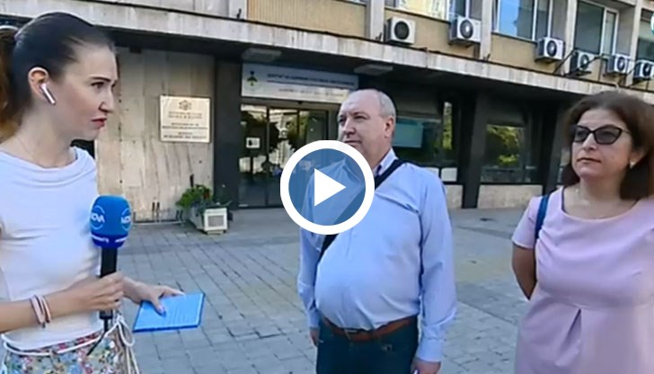 По думите им на тяхно място са назначени заместници без провеждане на конкурс