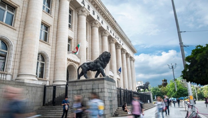 Отишла на свиждане на сина си Отишла на свиждане на сина си