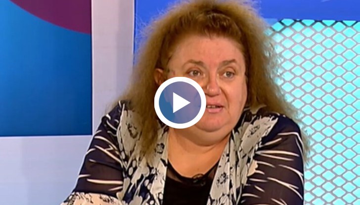 "Смята се, че някои държави вървят към ендемичния вариант на развитие - така, както живеем с грип", обясни още Александрова