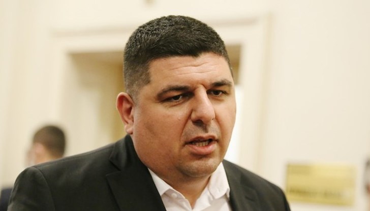 Антимафиотите проверяват Ивайло Мирчев след твъденията му, че разузнаването ни е пробито от руско влияние Антимафиотите проверяват Ивайло Мирчев след твъденията му, че разузнаването ни е пробито от руско влияние