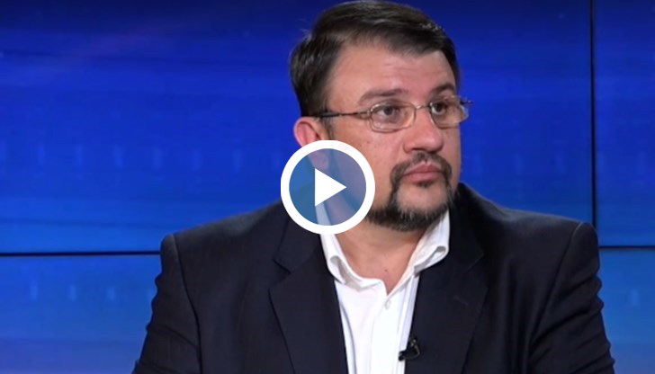 "Много ми е интересно да видя какъв е алтернативния план на правителството", каза още той