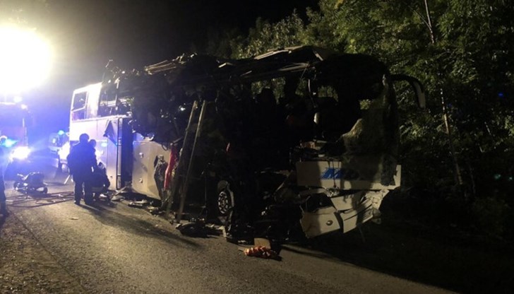 От Европейския център за транспортни политики вече са посетили мястото на инцидента, случил се тази нощ с румънския автобус на главния път Русе - В. Търново