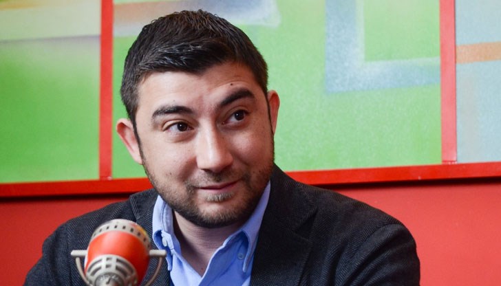 България допусна чужди агенти и техните представители и комисионери да се инфилтрират в образователната ни система България допусна чужди агенти и техните представители и комисионери да се инфилтрират в образователната ни система