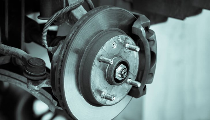 Как се сменят спирачни дискове