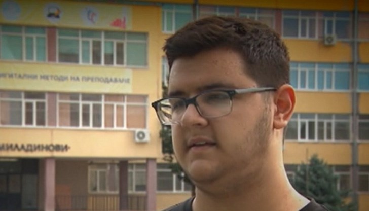 Въпросът е защо жената няма личен асистент? Въпросът е защо жената няма личен асистент?