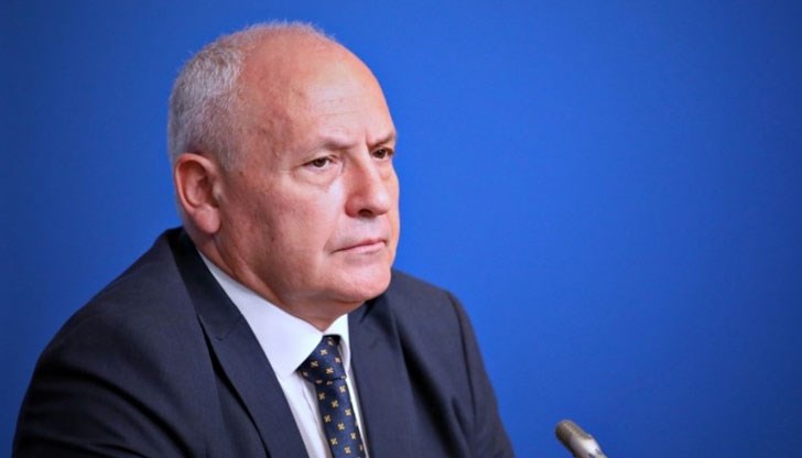 Държавата дава милиони на частна фирма за зле поддържана електронна система за животни