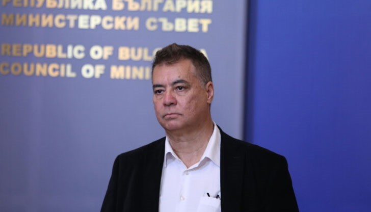 Кабинетът смени Румен Спецов с арестуван за ДДС измами, но невинен бивш шеф на фонд "Земеделие"