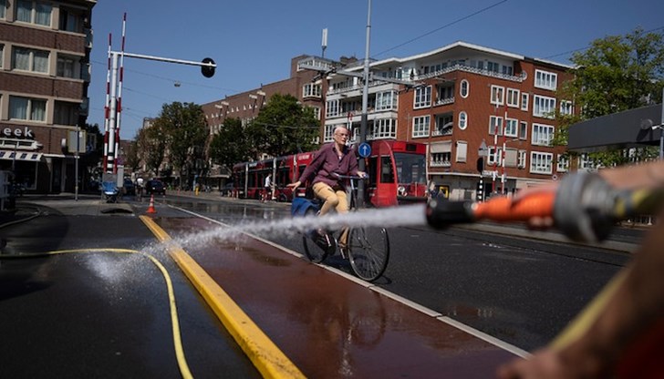 Властите в някои части на страната вече наложиха ограничения на земеделските производители Властите в някои части на страната вече наложиха ограничения на земеделските производители